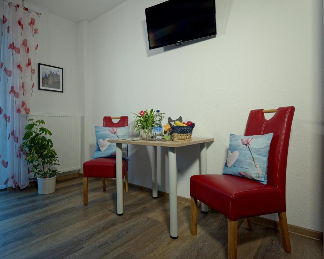 Gaestehaus Am Hochsimmer Ettringen  Экстерьер фото