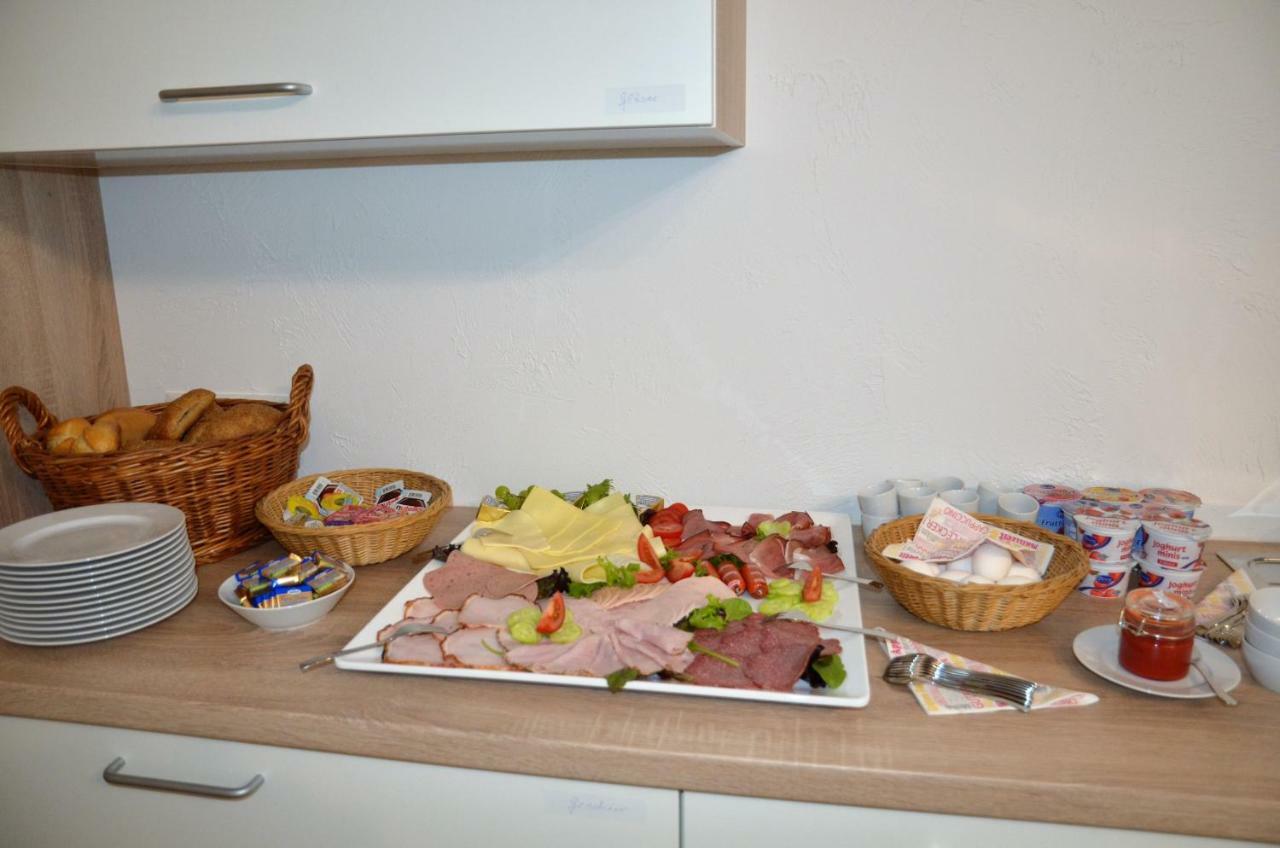 Gaestehaus Am Hochsimmer Ettringen  Экстерьер фото