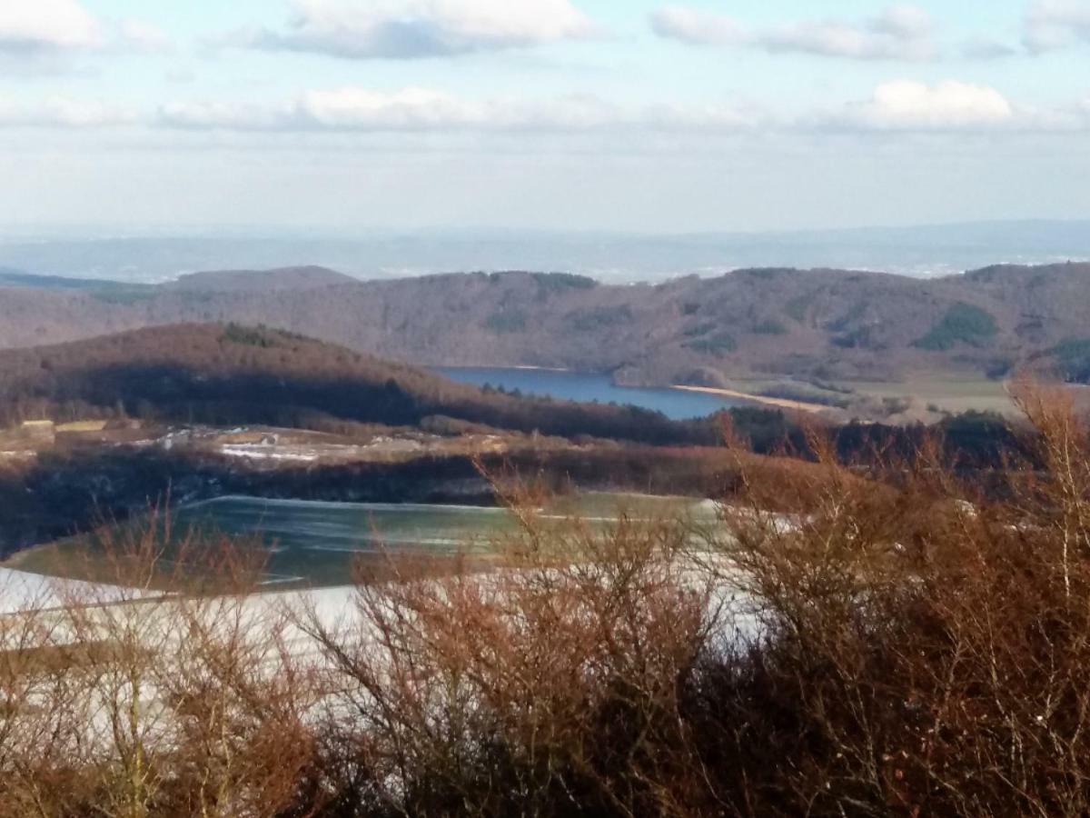 Gaestehaus Am Hochsimmer Ettringen  Экстерьер фото